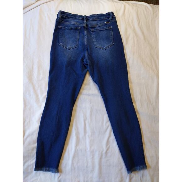 KanCan Sz 30 High Rise Curvy Dark Destructed Skinny Jean - Picture 4 of 7